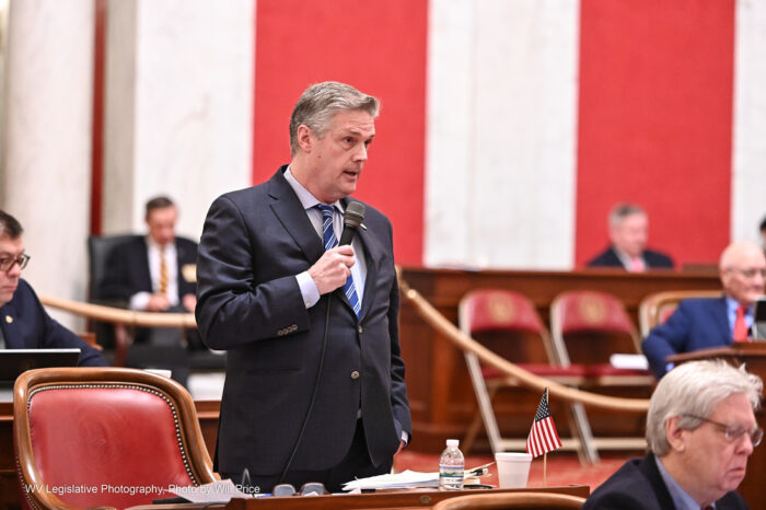 Sen. Mike Azinger, R-Wood, addresses the Senate on Monday Jan. 30, 2023.