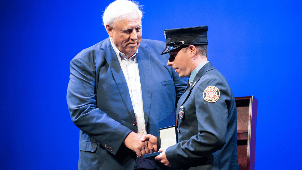 First Medal of Valor Awards Granted To Seven First Responders