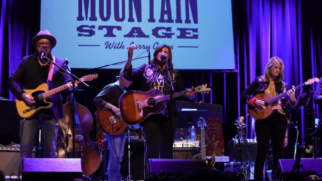 Amy Ray and her band perform on Mountain Stage.