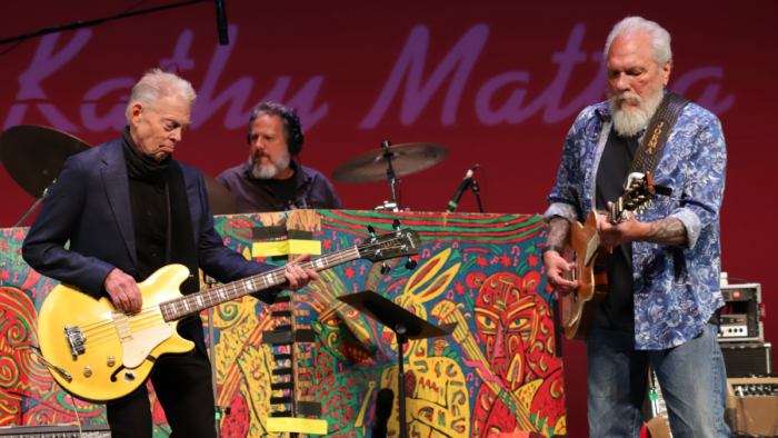 Hot-Tuna-on-Mountain-Stage-