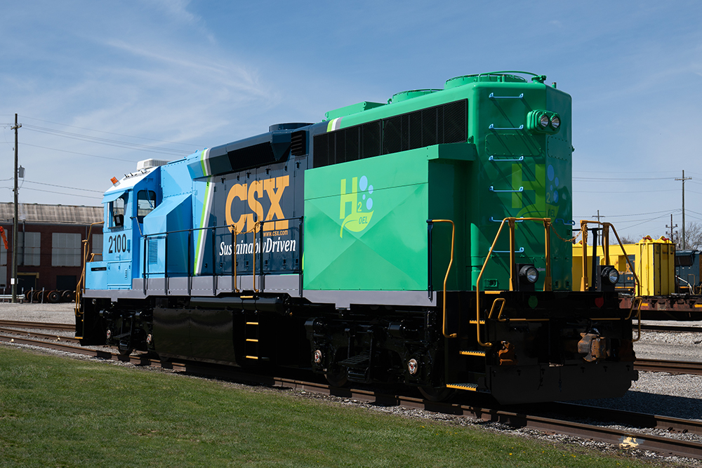 CSX Builds Zero-Emission Hydrogen Locomotive In Huntington