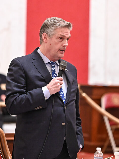 Sen. Mike Azinger, R-Wood, addresses the Senate on Monday Jan. 30, 2023.