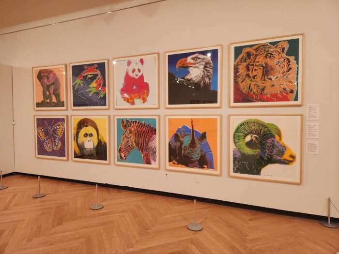 WARHOL、Peach Halves、希少画集画、新品額装付 s-l400.jpg